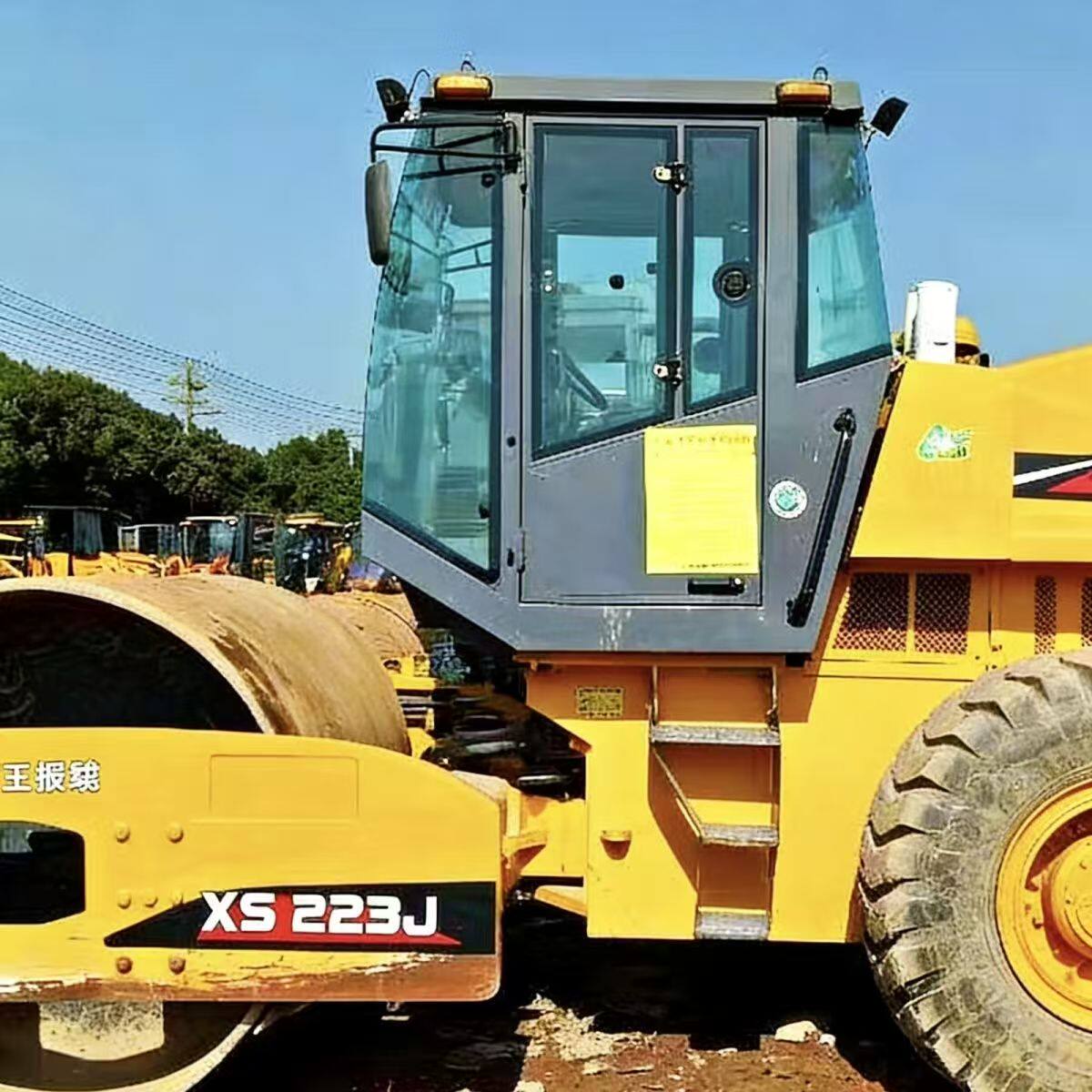 适用徐工20 18 22 26吨压路机玻璃 XS202J 203 223 222前后左右侧图片
