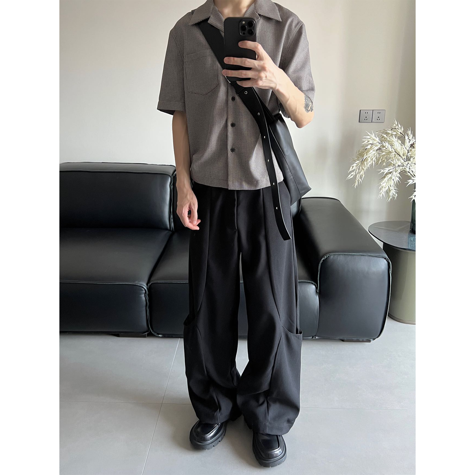 对称式解构设计阔腿裤