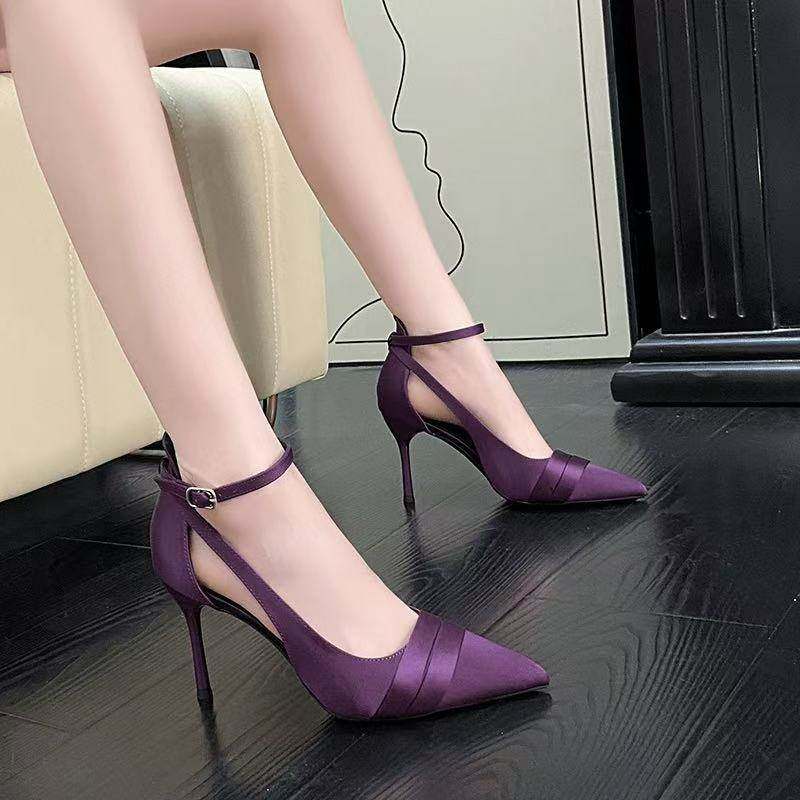 紫色绸缎一字带细跟高跟鞋女夏季外穿包头凉鞋高级感宴会中空单鞋