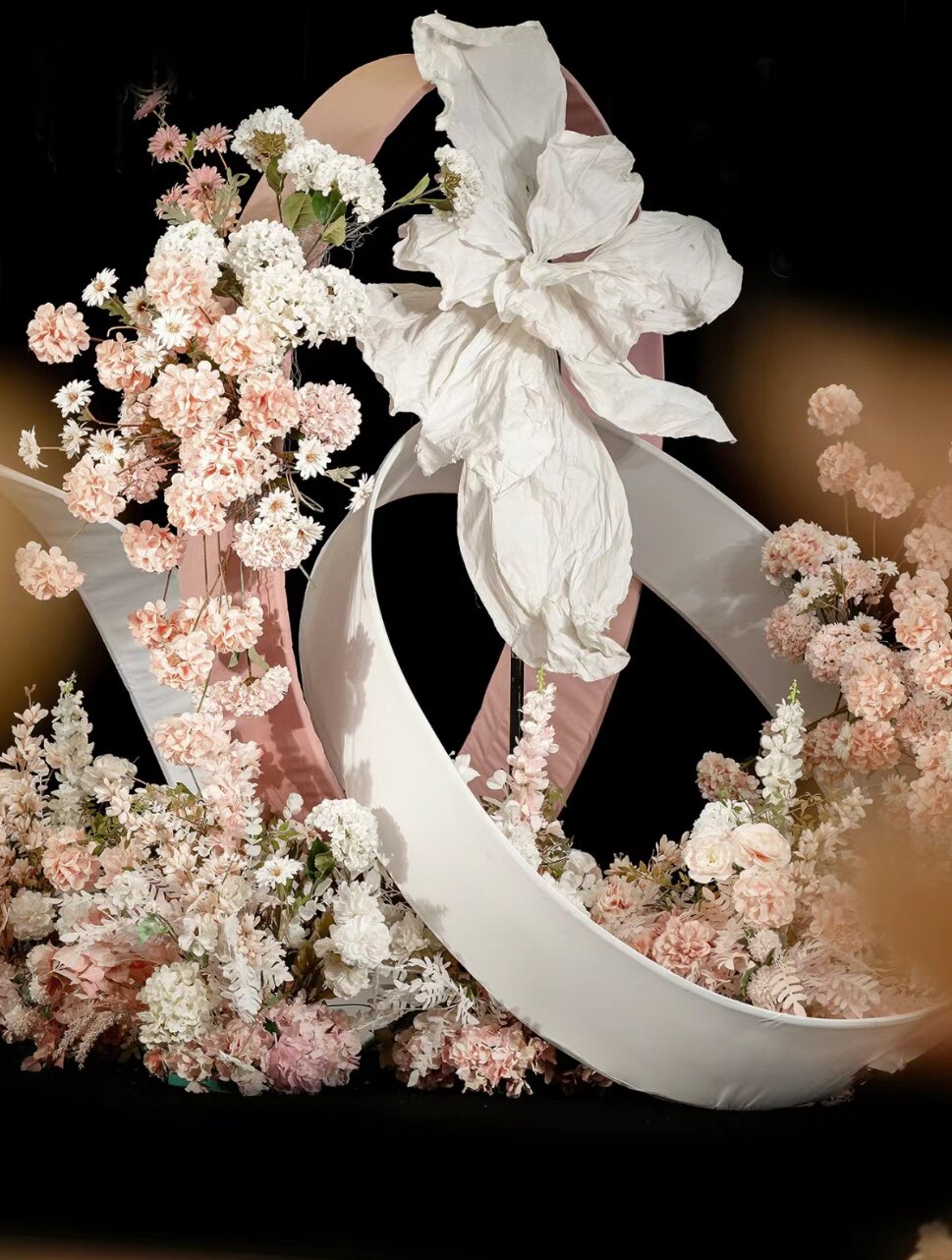 婚庆阳光板自由曲线波浪弧形螺旋百变弹力布造型婚礼布置道具吊顶