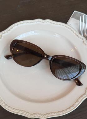 hucares「茶茶小猫」自制uv400防蓝光墨镜平光眼镜近视素颜显脸小