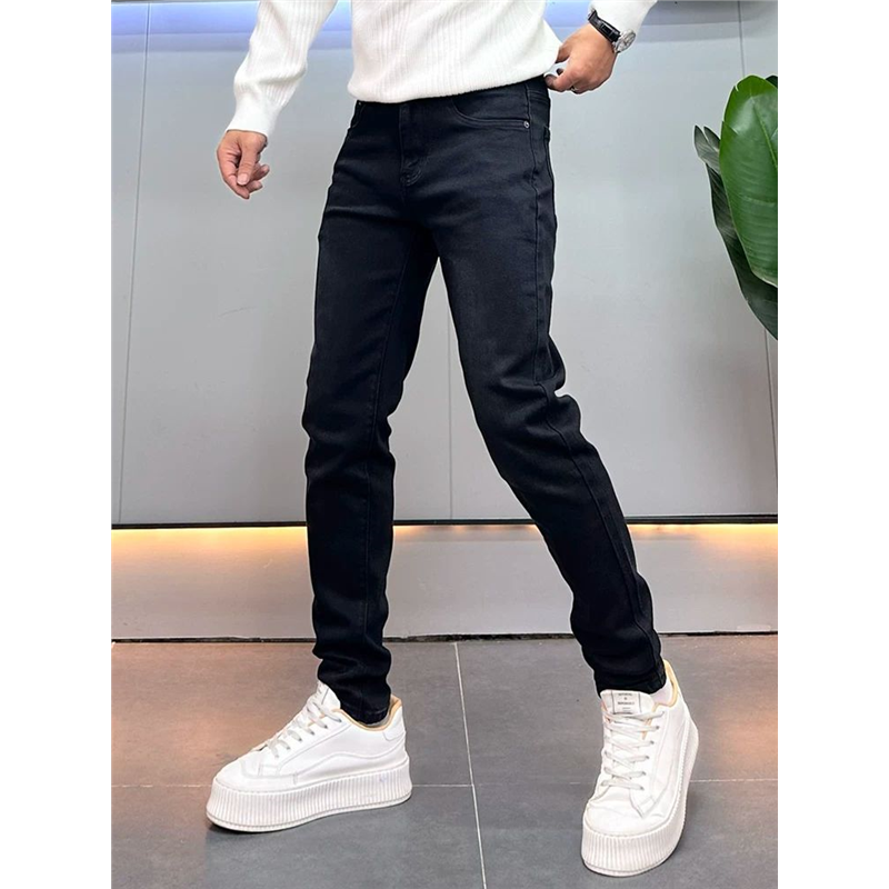 高级感刺绣黑色牛仔裤男秋