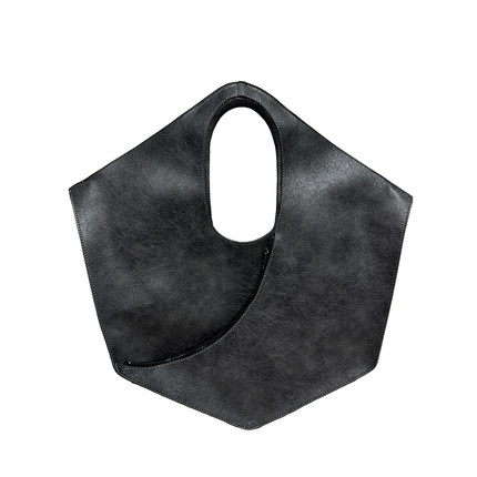 JCAESAR SHIELD BAG 盾牌包小号 异型结构 做旧皮硬挺 肩带轻量化