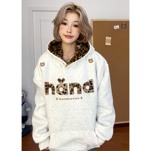 HandSeven潮流重磅学院风连帽衫