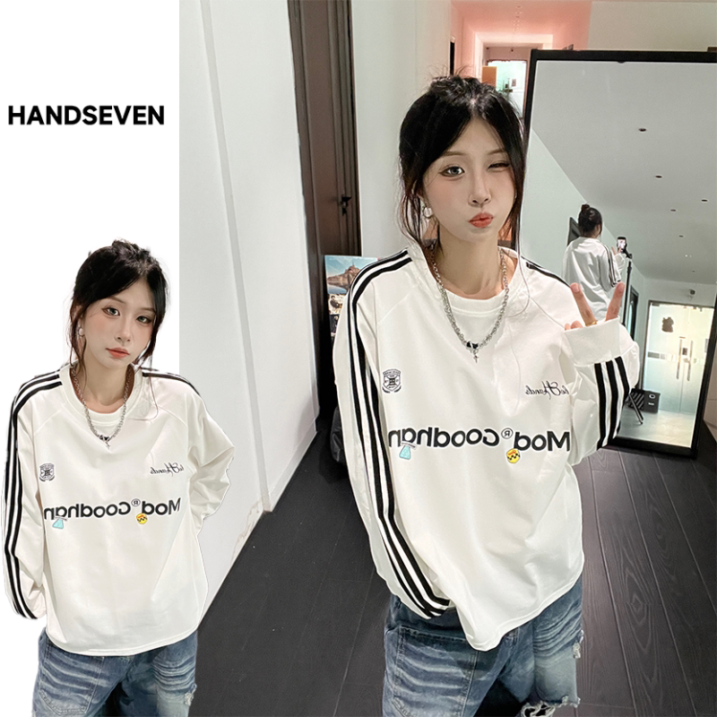 HandSeven潮流三条杠长袖t恤小恶魔条纹字母印花秋冬情侣慵懒上衣