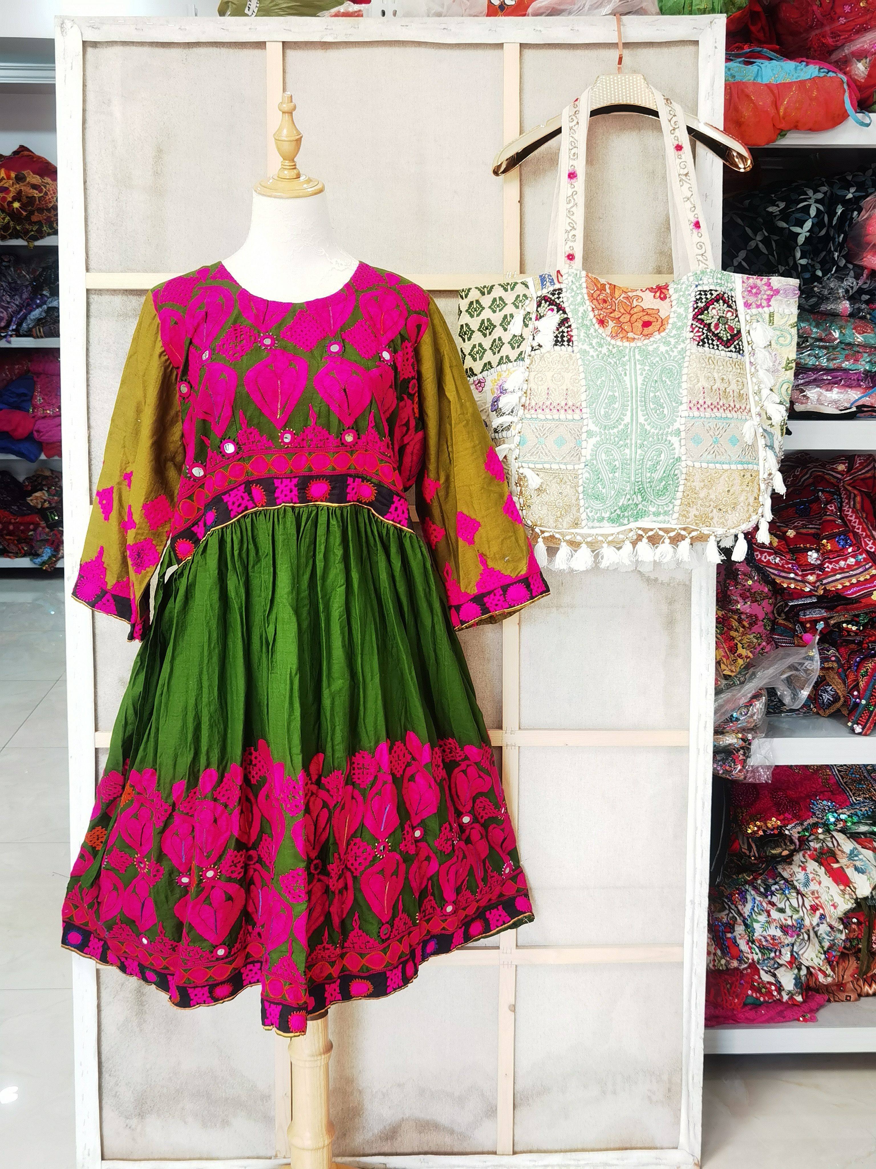 阿富汗服装土库曼斯坦游牧民族风重古董老绣吉普赛裙