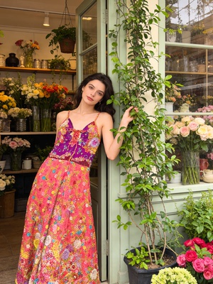 【浪漫花海】夏萨珑！花仙子清迈富家千金手工钉珠度假连衣裙2026