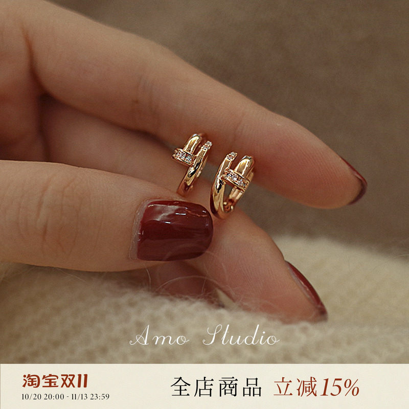 AMO闪钻钉子耳饰女耳环小众设计高级感耳钉耳圈扣2026年新款春夏