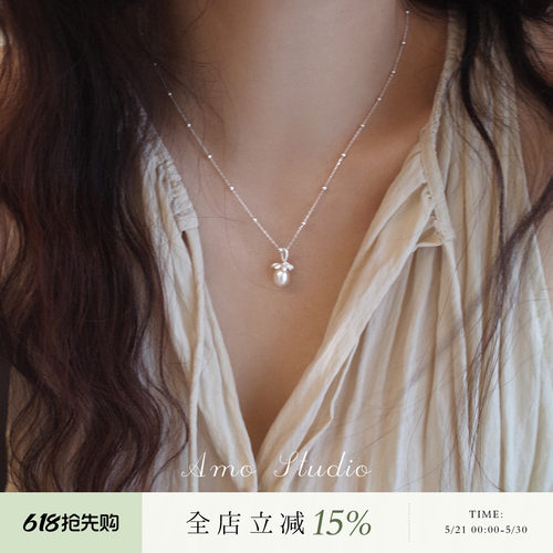 AMO天然珍珠花朵项链纯银温柔