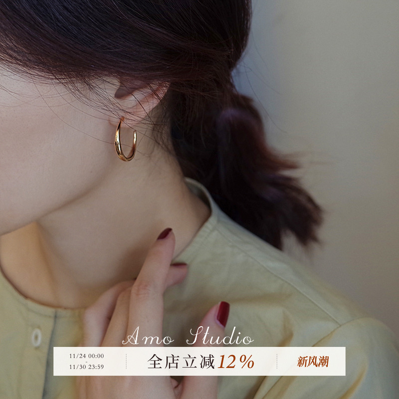 轻奢复古光面高级感冷淡风耳环