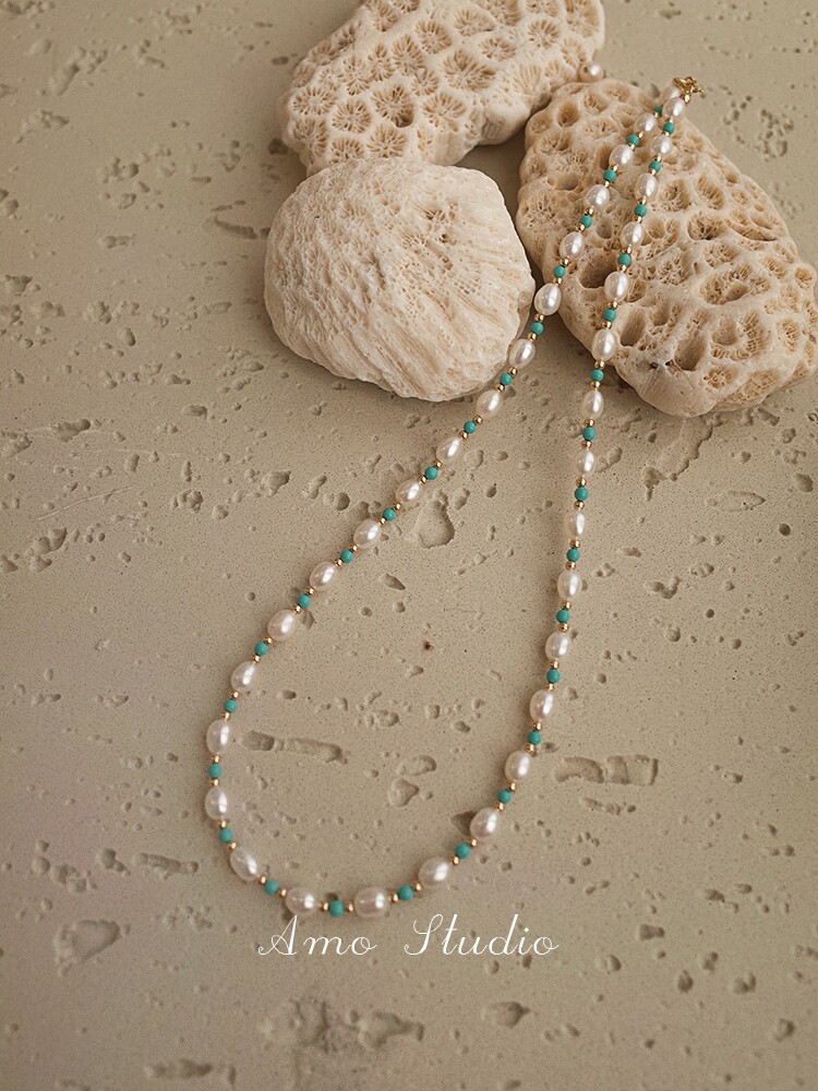 AMO 오리지널 반여름 천연 청록색 진주 목걸이 여성용 라이트 럭셔리 틈새 복고풍 하이 엔드 디자인 쇄골 체인