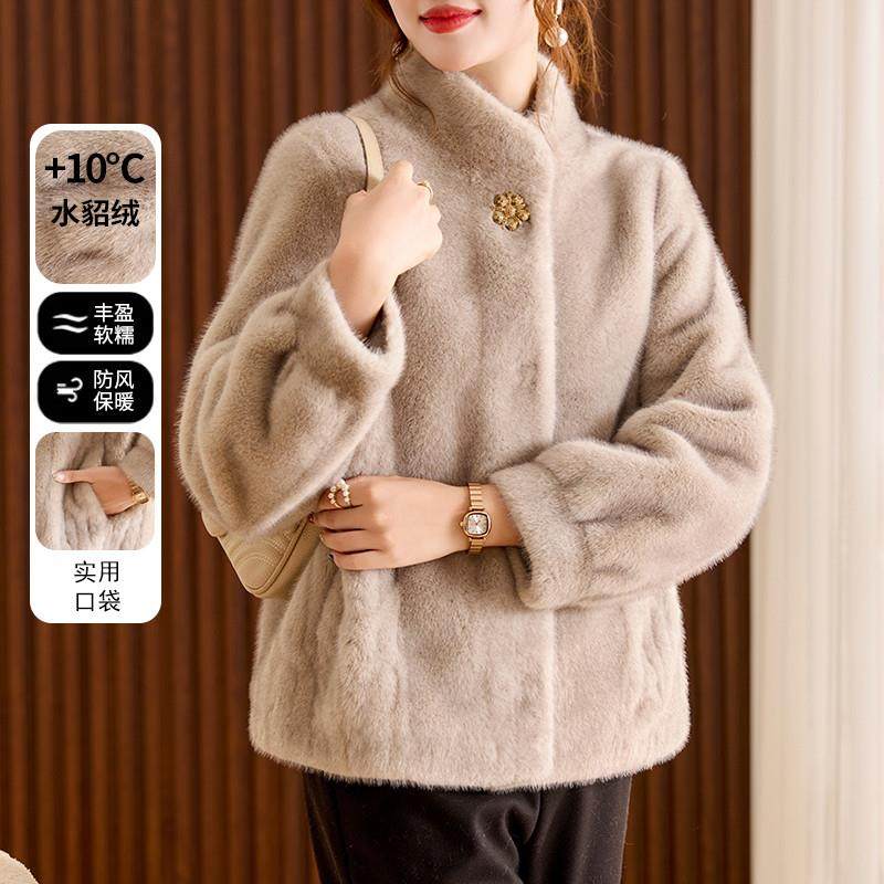 中年妈妈冬装短款水貂绒外套50岁中老年女秋冬季高贵皮毛一体大衣,女装/女士精品,中老年女装,淘宝优惠券,粉丝福利购,淘宝优惠卷
