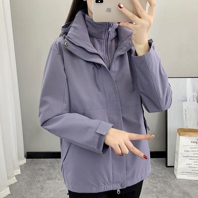 冲锋衣外套女款2025秋冬新款三合一小个子防风防水加绒风衣情侣款
