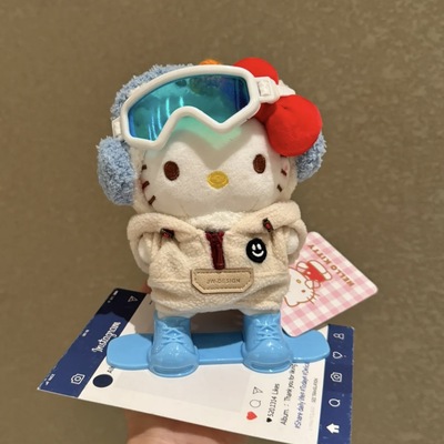 正版可爱滑雪HelloKitty凯蒂猫毛绒玩偶公仔包挂件钥匙扣挂饰礼物