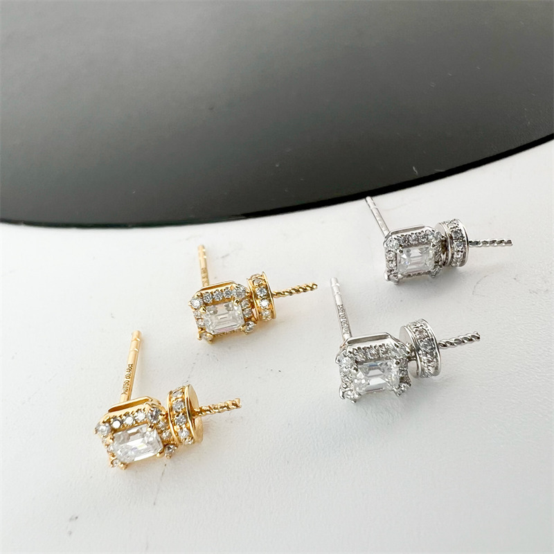 耳钉18K金海水珍珠小方糖