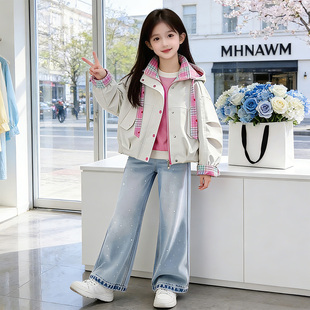 女童春装休闲外套2026新款洋气春秋冲锋衣初中生女孩运动夹克上衣