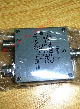Mini-Circuits ZAPD-1-8  BNC  一分二微波功分器 500-1000HMZ