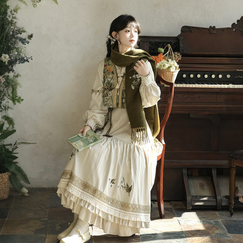 原创藤蔓枝国风汉元素超仙气日常通勤文艺女装围巾马甲连衣裙套装