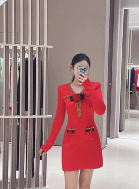 SP2025早春新款短裙女正红色名媛气质小香风钻饰边玫瑰针织连衣裙