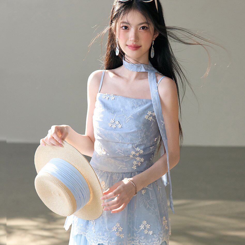 浪漫法式抹胸吊带款花边上衣褶皱甜美吊带刺绣套装度假裙子套装