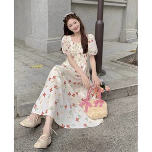 法式女款温柔风初恋茶歇裙子夏装大码连衣裙显瘦遮肚泡泡袖碎花裙