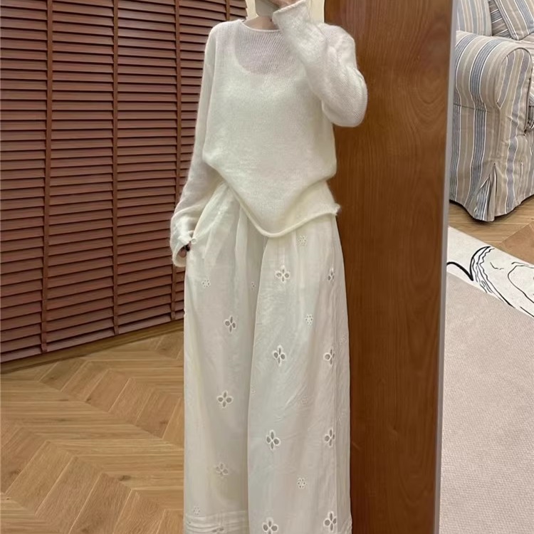 夏装宽松简约阔腿裤女韩版简约显瘦纯色镂空蕾丝拼接别致休闲裤潮