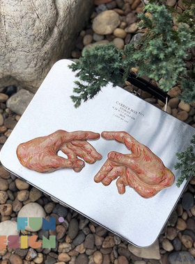 现货 泰国艺术家chana手作 陶瓷亚当之手型创意冰箱贴 创意礼物