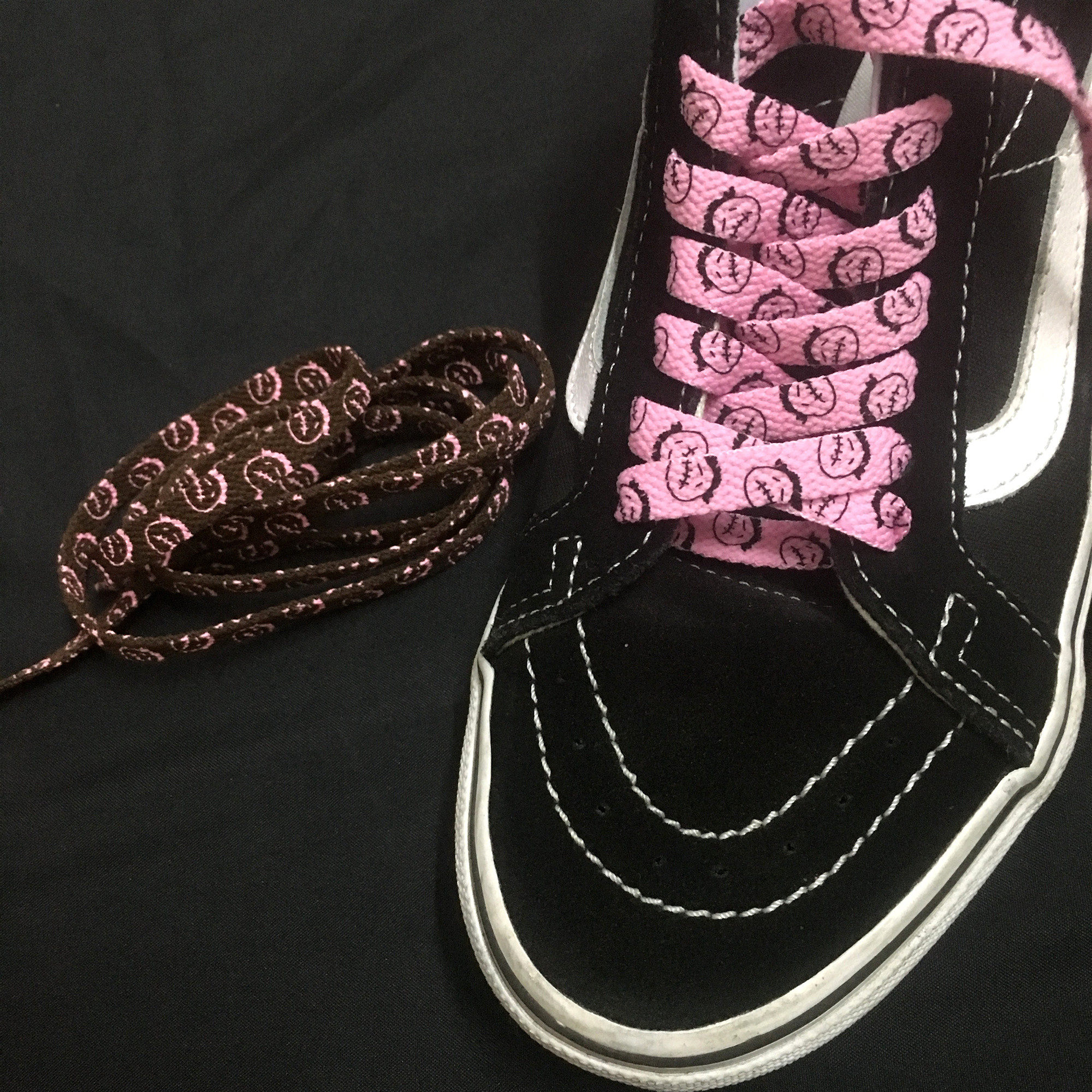 aj1倒钩反钩鞋带创意潮流印花鬼脸粉色鞋带空军1970s高帮低帮鞋带