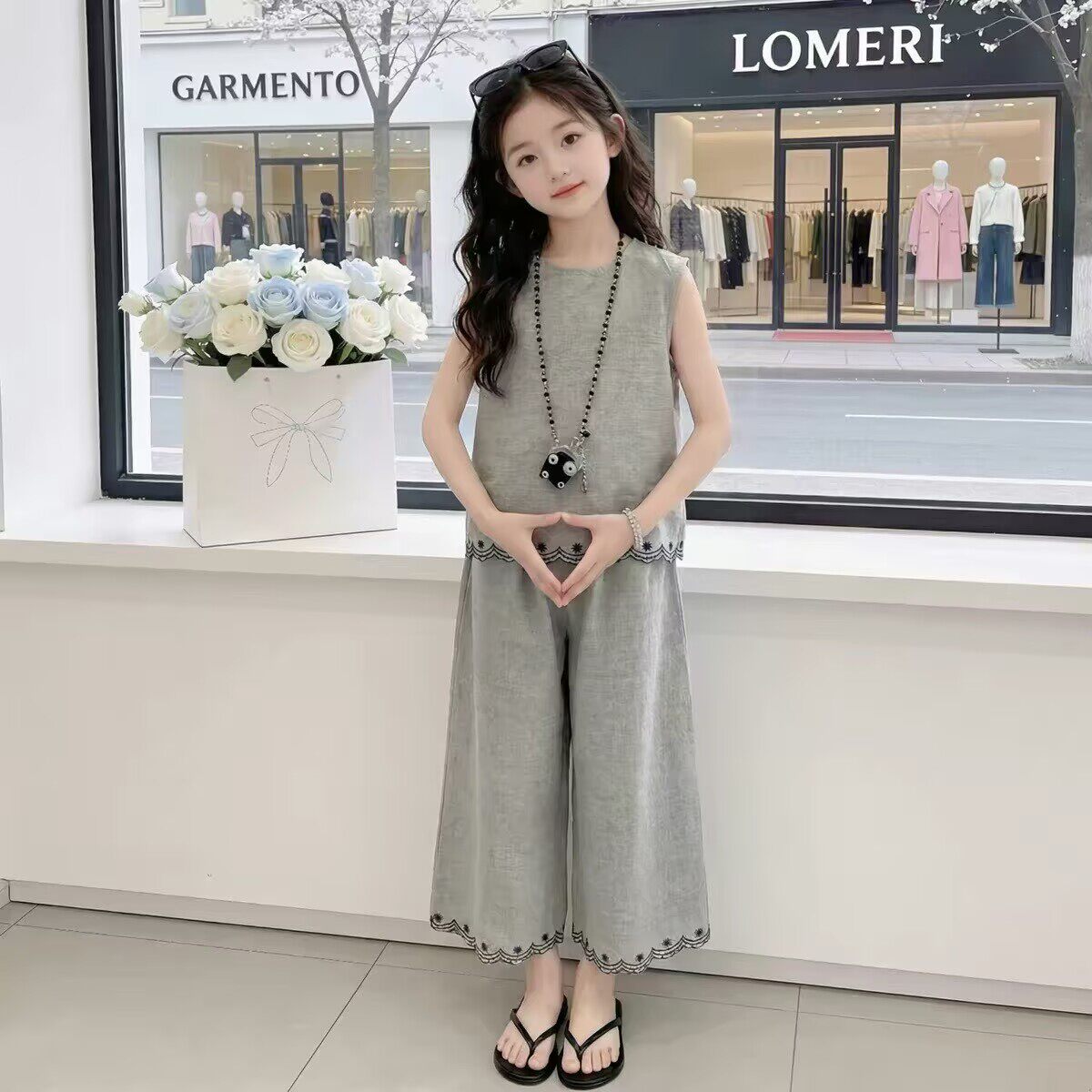 女童夏装套装2026新款儿童夏季背心女孩洋气阔腿九分裤子两件套潮