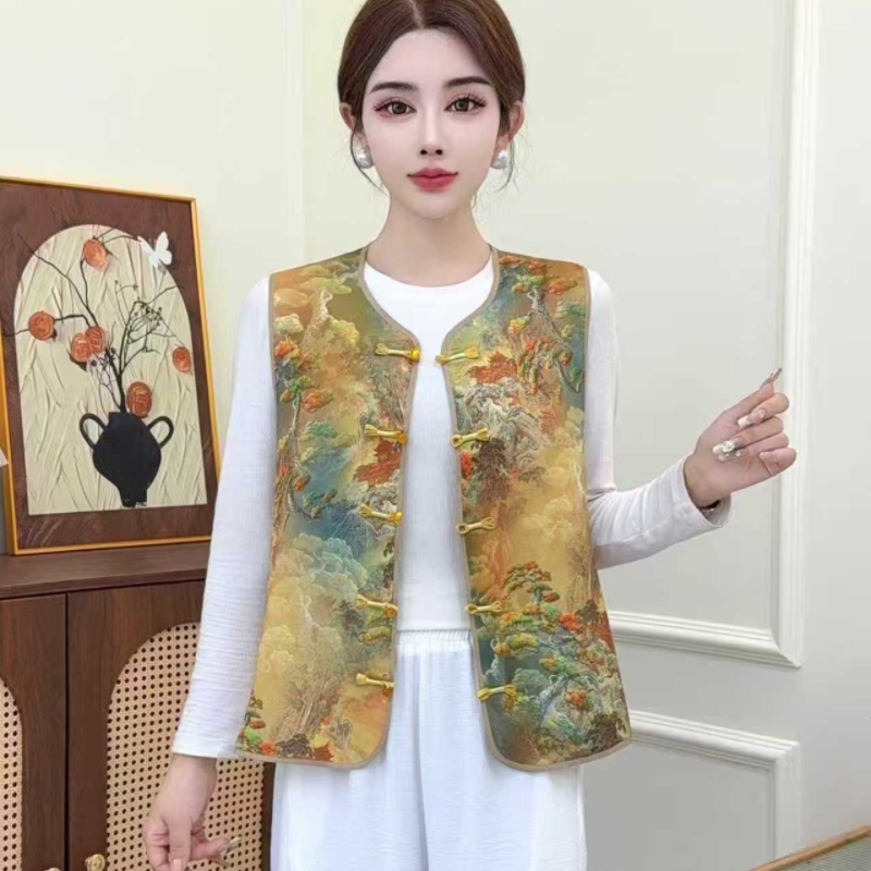 中式国风盘扣马甲提花提花背心2025无袖新款春秋上衣复古坎肩女装
