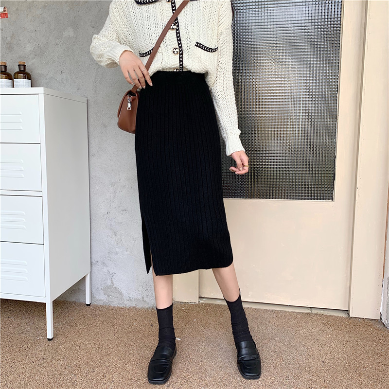 Real price ~ medium length high waisted A-line hip skirt with slit knitted skirt
