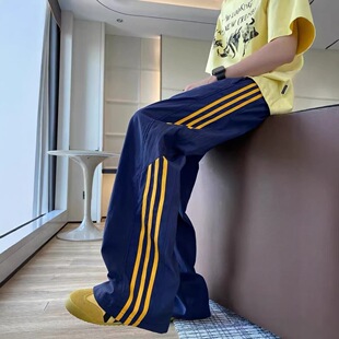 美式三条杠冰丝裤子男藏青色直筒卫裤春夏季条纹运动垂感休闲长裤