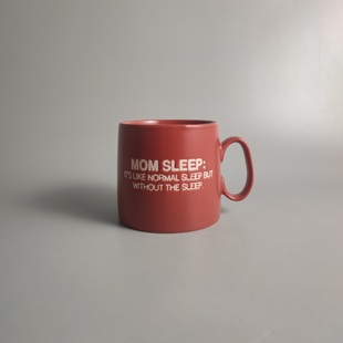 外贸出口尾单内销瑕疵陶瓷餐具北欧复古创意英文红色马克杯水杯子