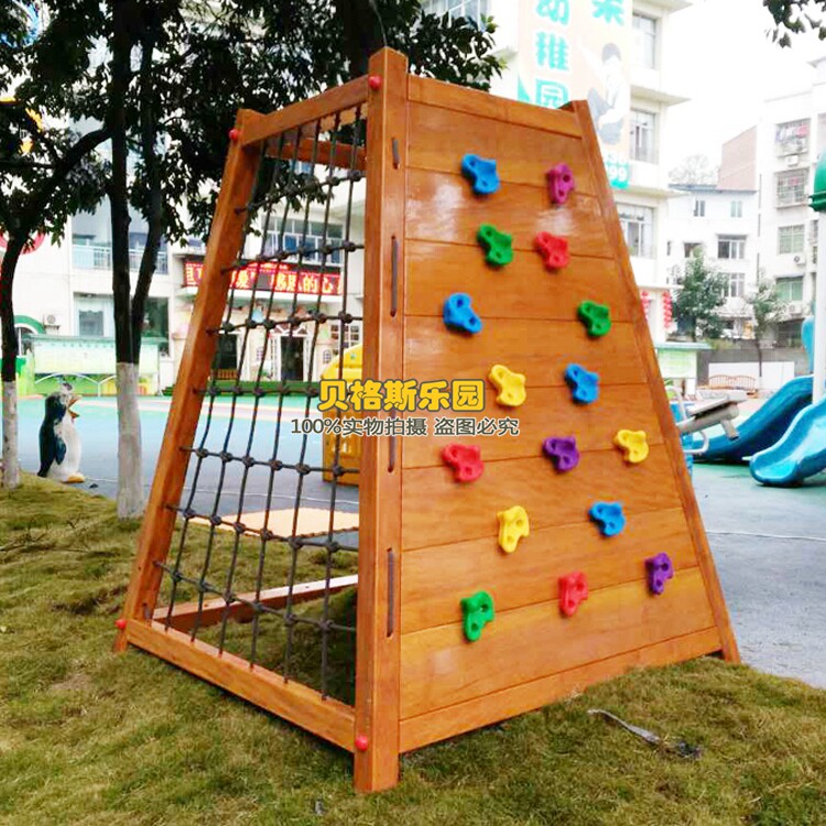 幼儿园户外木制四面攀登架