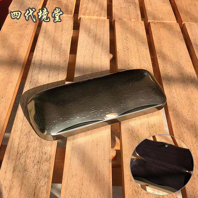 高级感印花铝制小巧近视眼镜盒子男女学生防压便携车载眼镜收纳盒