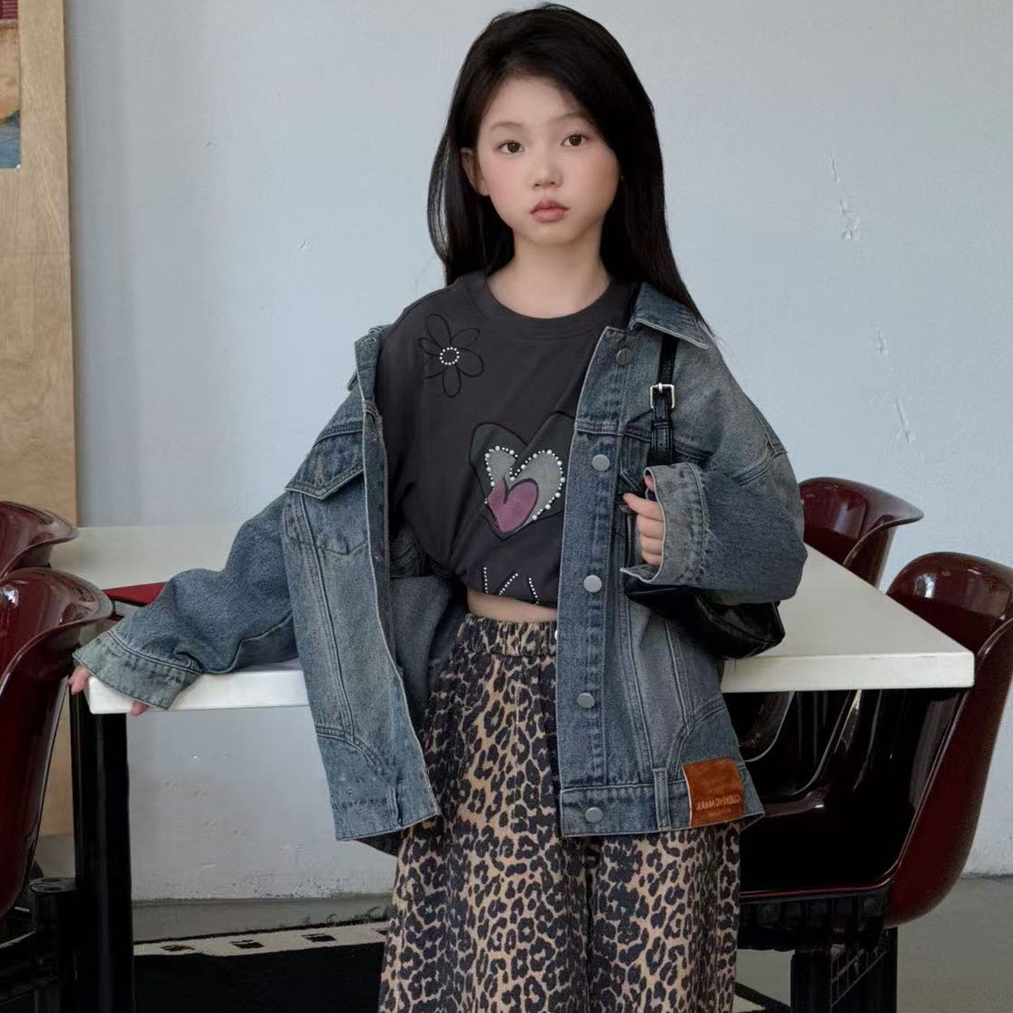 女童牛仔外套儿童装复古做旧