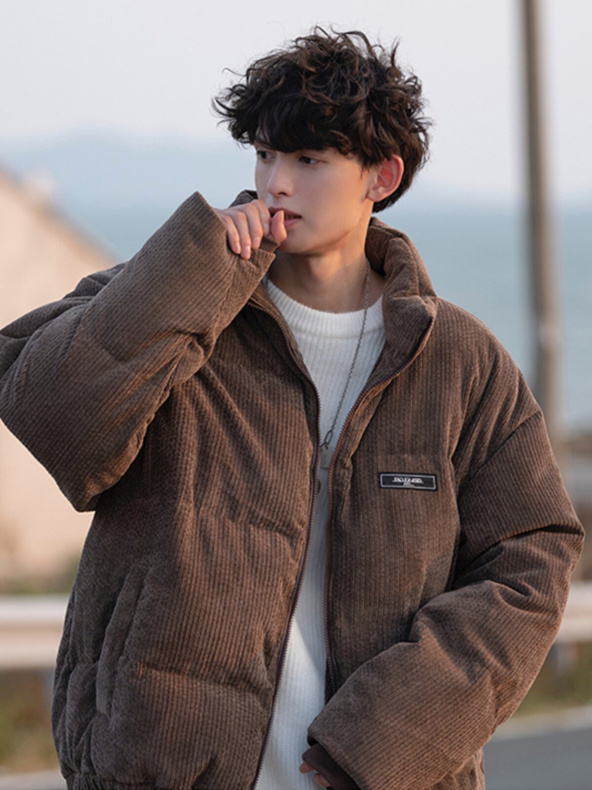 라벨이 붙은 코듀로이 다운 재킷 남성 겨울 느슨한 일본 CITYBOY 두꺼운 빵 재킷 복고풍 스탠드 칼라 재킷