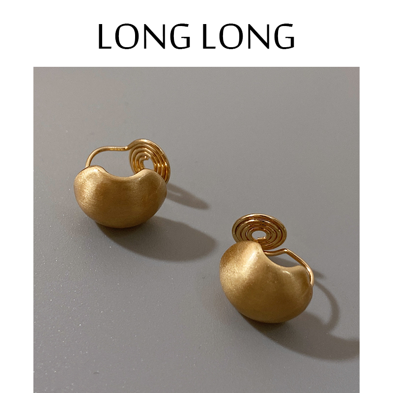 高级感法式豆豆短款蚊香盘耳夹