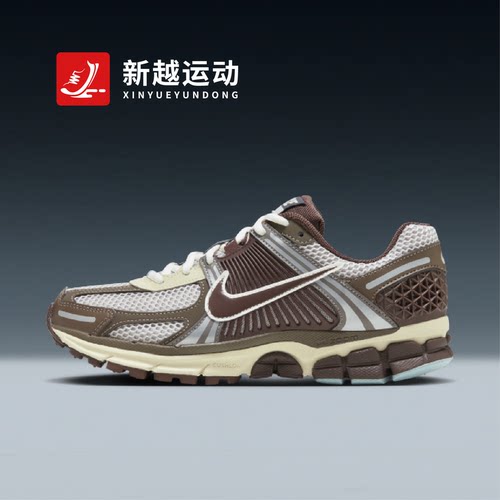 NIKE耐克女子 VOMERO 5 迈柔复古网面运动休闲跑步鞋 FD9920-022