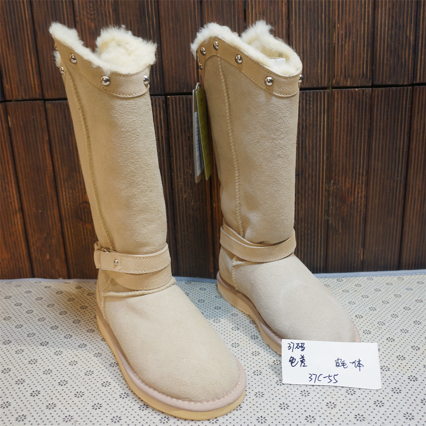 （看说明)真皮羊毛冬季保暖37码雪地靴断码孤品超值多款37C