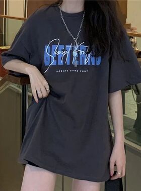 深灰色t恤女美式2023新款宽松显瘦韩版设计感小众潮流纯棉上衣ins