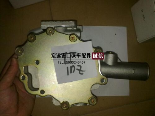 进口叉车配件  丰田柴油三吨叉车散热配件 丰田7FD30-1DZ散热水泵