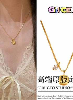少女CEO金色拉丝小方糖项链女秋冬小众轻奢高级感锆石吊坠毛衣链