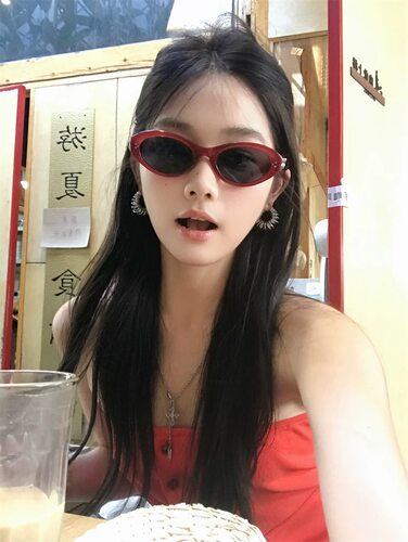 少女CEO | GIRLCEO复古猫眼红色时髦高级感太阳眼镜街拍墨镜