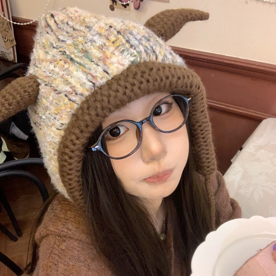 亲子撞色可爱针织牛角加厚保暖帽