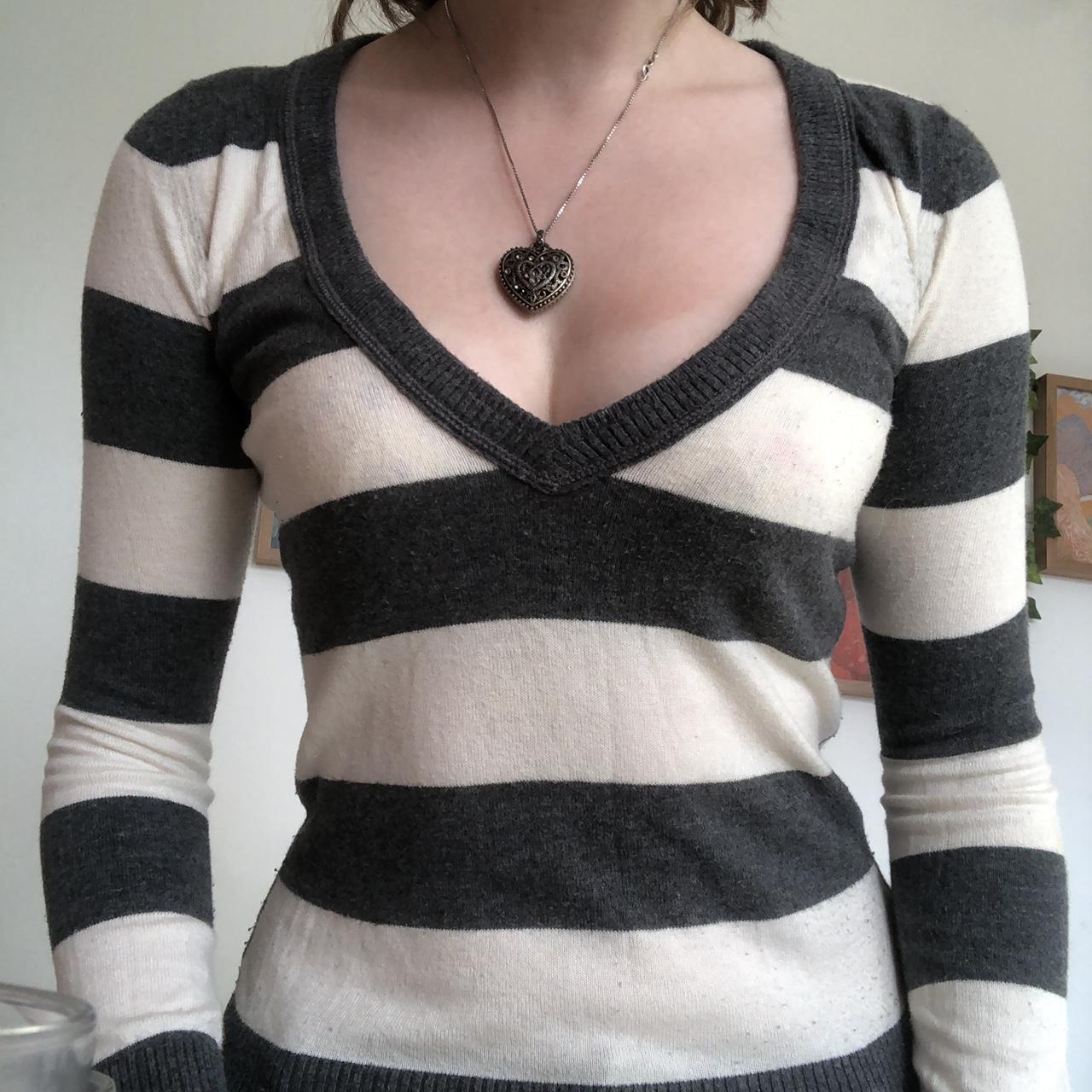 Womens striped sweater fit V-neck slim temperament sexy