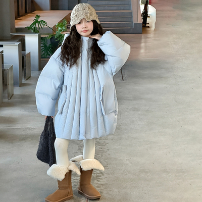 女童羽绒服新国标2025冬新款中大童90白鸭绒外套中长款连帽面包服