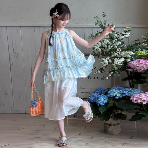 女童挂脖夏装套装2026新款碎花超仙气女孩夏季轻薄儿童甜美俩件套