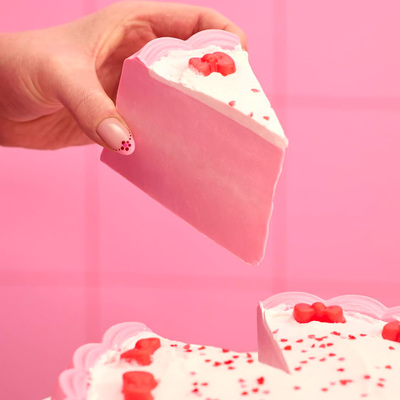 Sanrio三丽鸥联名LUSH蛋糕切皂