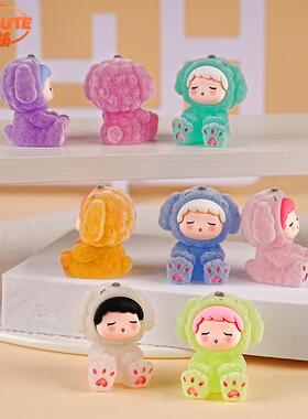 夜光植绒娃娃萌粒公仔办公室桌面汽车装饰摆件创意微缩树脂小摆件